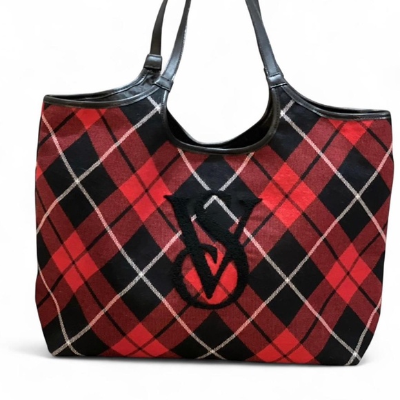 Victoria's Secret Handbags - Victoria's Secret Weekender Tote